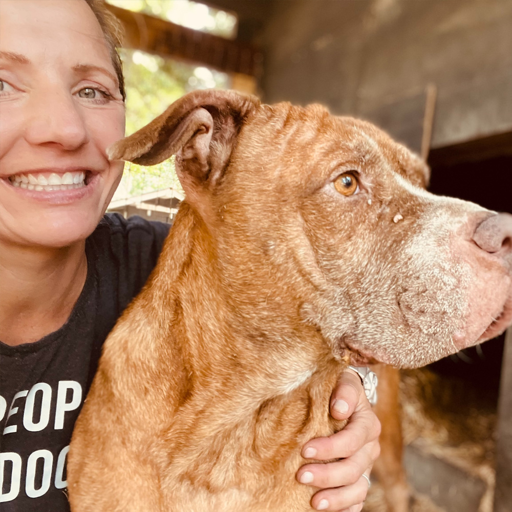 Daniela Schneider Hallie Hill Animal Sanctuary Laps for Love 2022