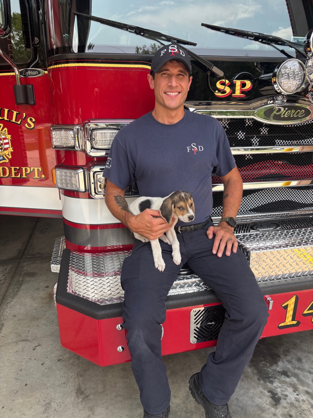 Daniela Schneider Hallie Hill Animal Sanctuary Laps for Love 2022